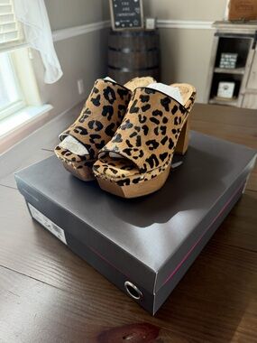 Vince Camuto Leopard Print Platform Mules in Tan and Black